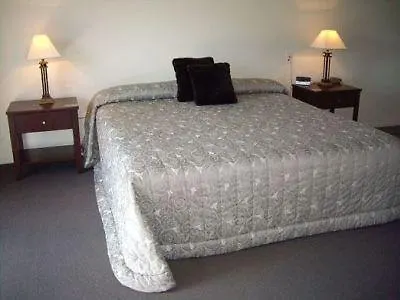 Executive On Fenton Motel