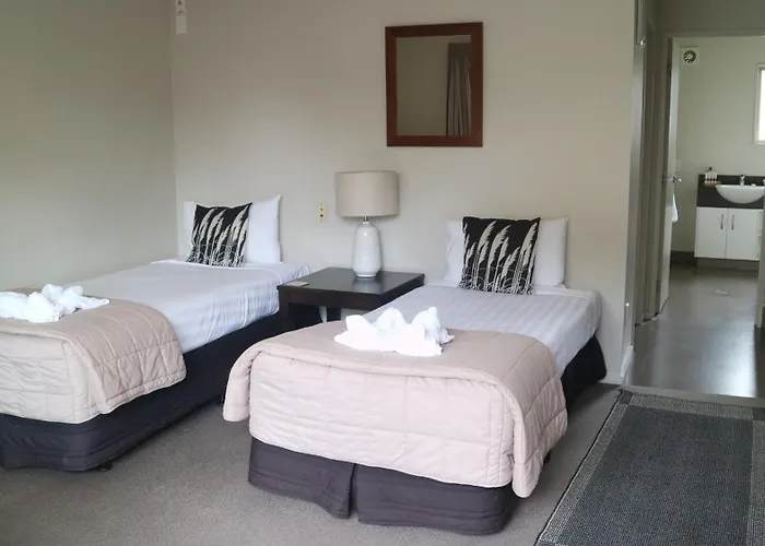 Executive On Fenton Motel 4*